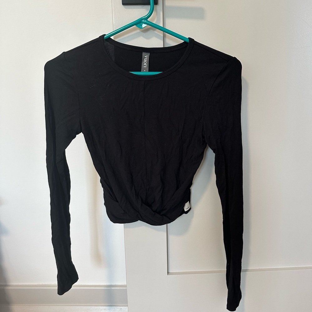 Vuori Long Sleeve Cove Twist Long Sleeve Tee
